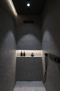 Mystone-Ceppo-di-Gre-uses-to-covere-completely-the…-200x300.jpeg